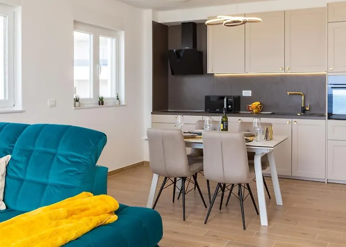 Luxury Sea View Anda * Makarska